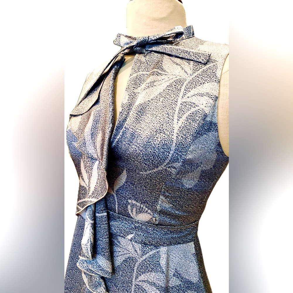 Emporio Armani, silk dress sz 4/38. Gray, cream, and silver. Elegant design.